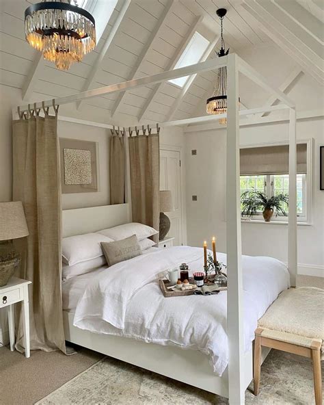 Captivating Farmhouse Bedroom With Cathedral Shiplap Ceiling Soul Lane