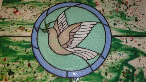 Stained Glass Dove 스테인드글라스