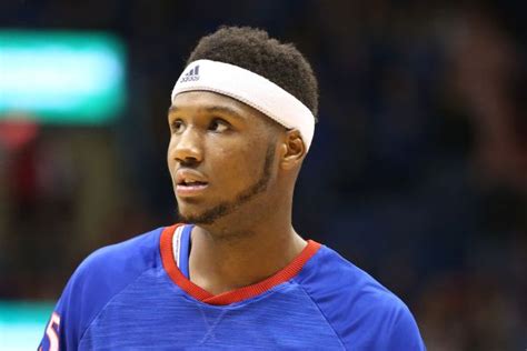 Kansas Forward Carlton Bragg Jr Charged With Possession Of Drug Pa