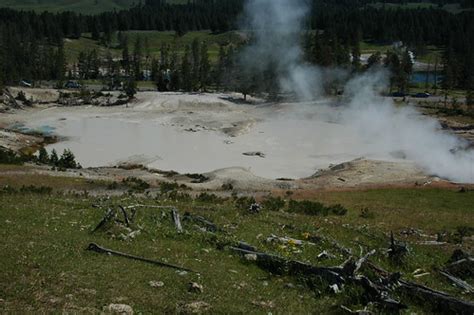 Mud Geyser 10 August 2011 29 James St John Flickr