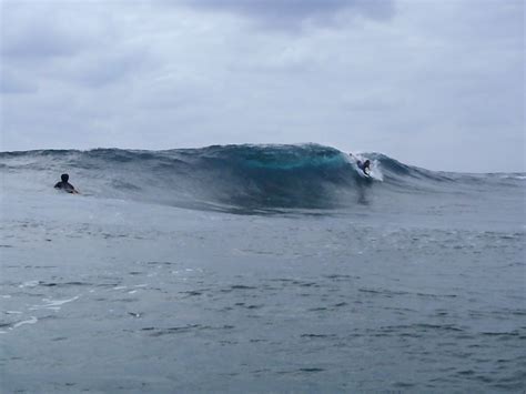 Happy Surfing Okinawa