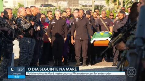 Policial do Bope morto em operação na Maré é enterrado na Zona Oeste do