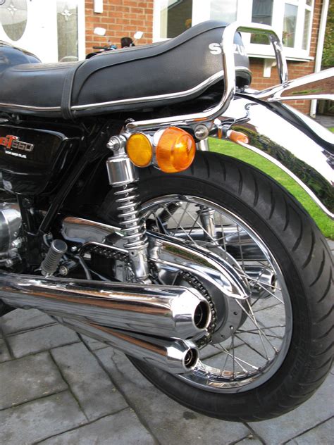 Suzuki Gt550 1976 Uk Model 2 Owners