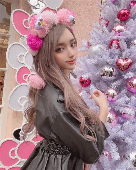 Yurikaさんのインスタグラム写真 Yurikainstagram「﻿ ﻿ もうすぐクリスマスだね🎄﻿ ﻿ ﻿ 彼氏とクリスマス