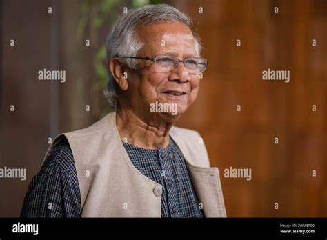 Dr Muhammad Yunus Hi Res Stock Photography And Images Alamy