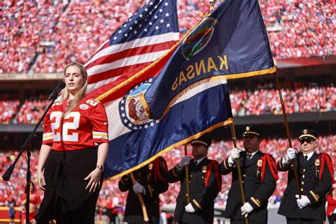 Grace Kinstler Sings National Anthem At Arrowhead Stadium 2022 Kc Concerts