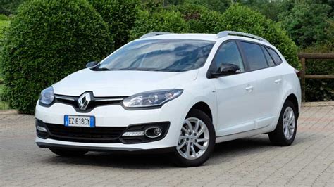 Prova Renault Megane SporTour 1 5 DCi 110 CV AUTOINTHECITY