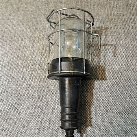 Stara lampa warsztatowa kanałowa Szczecin Pogodno OLX pl