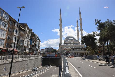 İBB TARAFINDAN YAPILAN MALTEPE CUMHURİYET MEYDANI ALT GEÇİDİ HİZMETE AÇILDI