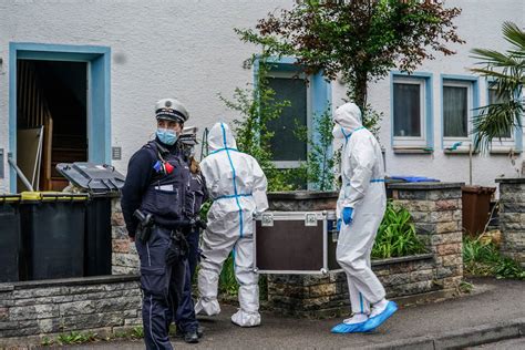 Junge Frau Tot Aufgefunden Verdacht Auf T Tungsdelikt Baden