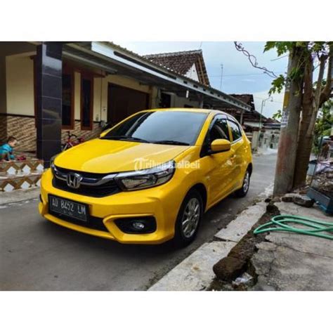 Mobil Honda Brio Kuning Seken Istimewa Tangan Pertama Di Klaten