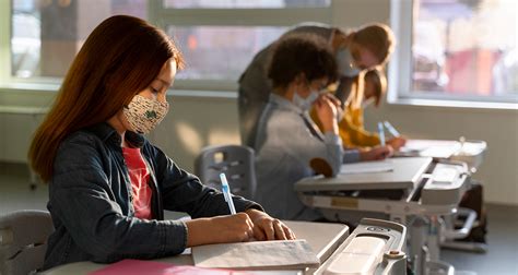 Retorno A Clases Marzo Ser De Forma Presencial Obligatoria