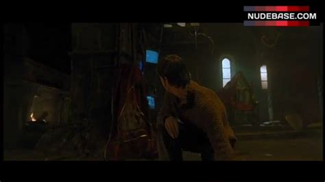 Alexandra Wescourt Naked On Floor Dracula Iii Legacy 0 21