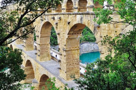 The Pont Du Gard The Most Visited Ancient Monument In France Easyvoyage