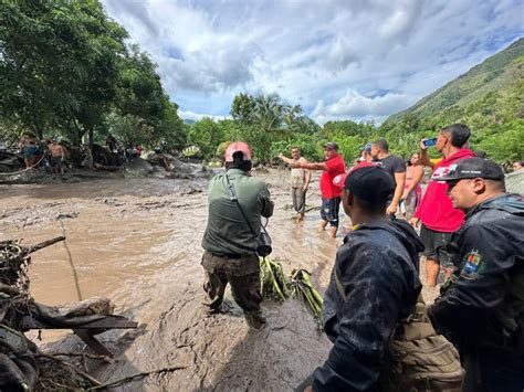 Rescataron A Cuatro Niños Que Fueron Arrastrados Por Un Río En El