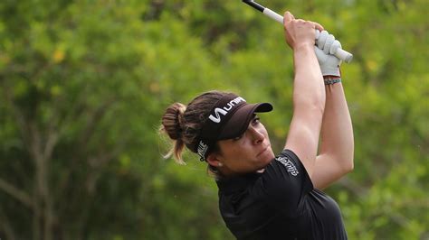 Gaby Lopez hangs on in China to win first LPGA title