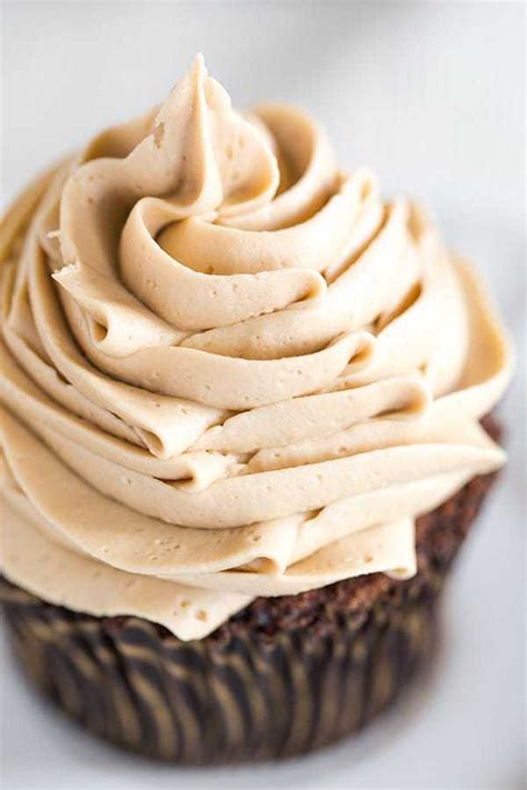 Mocha Cupcakes Recipe With Espresso Buttercream Frosting