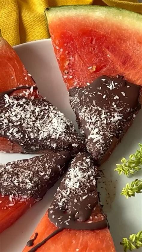 🍉sandía A La Brasa Con Chocolate Y Coco 🍫🥥 En 2024 Recetas Deliciosas