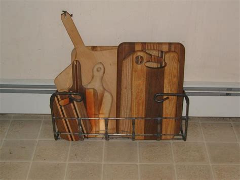 cutting board basket