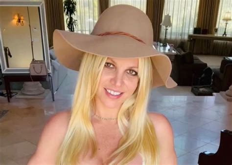 Britney Spears dénonce la couverture médiatique de son livre