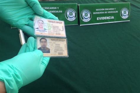 Cómo obtener una licencia de conducir movida en Chile