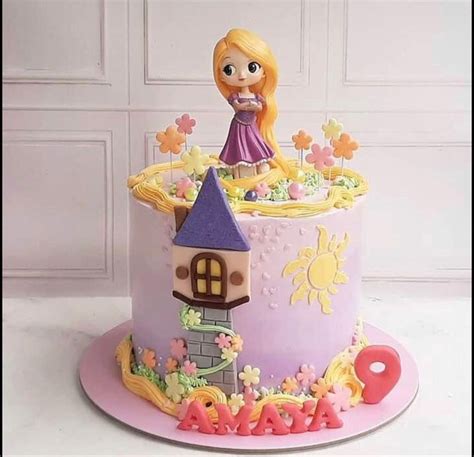 Pin By Sofia On Atuendo In Rapunzel Birthday Cake Rapunzel Cake