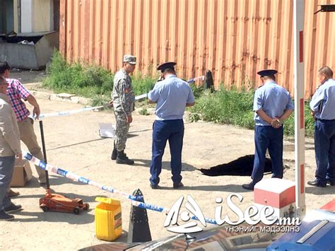 Хүнсний дэлгүүрийн зооринд 27-30 насны хоёр хүн нас барсан хэрэг гарчээ ...