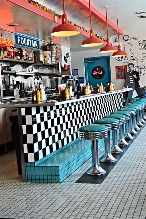 Pin By 𝙴𝚕𝚒𝚣𝚊𝚋𝚎𝚝𝚑 On 90s In 2020 Diner Decor Diner Aesthetic Retro Diner