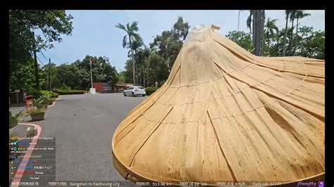 粉絲送斗笠給企鵝妹 請她試試看 Fans Gave Jinny A Bamboo Hat And Asked Her To Try It Youtube