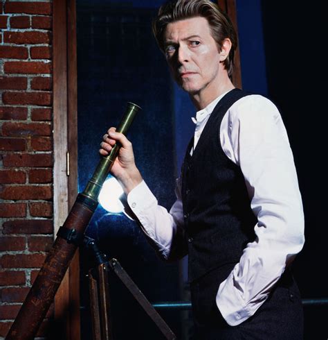 Rarely Seen Portraits Of David Bowie Iconic And Haunting Images Of