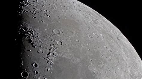 Objectif Lune V la lune avec un APN sur un télescope de 1 mètre de