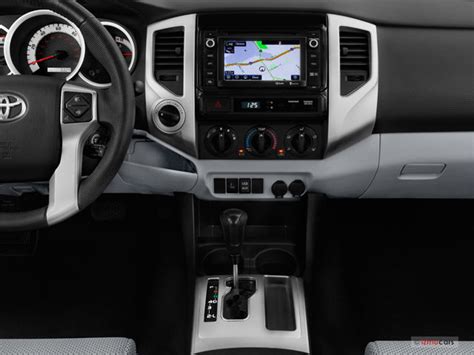 2015 Toyota Tacoma: 57 Interior Photos | U.S. News