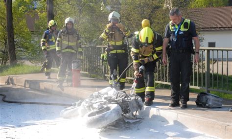 Schmidm Hlen Motorrad Geriet In Brand