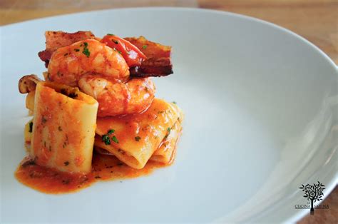 Paccheri With Tomato Sauce Fresh Shrimp And Crispy Pancetta La