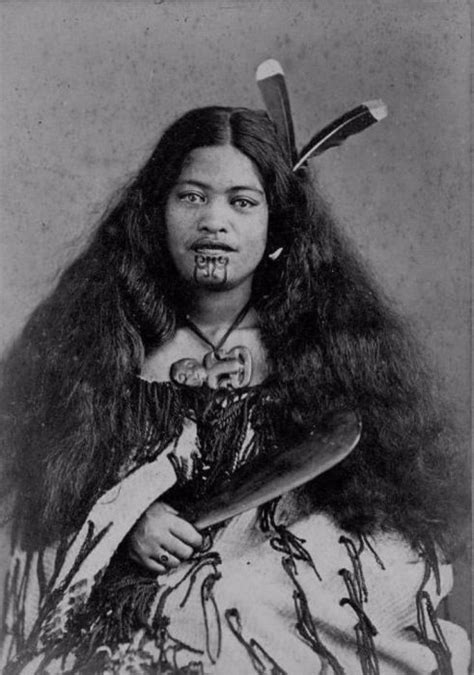 Maori Women With Tattoos On Their Faces Pics