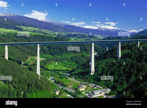 Brenner Motorway Bridge Fotos Und Bildmaterial In Hoher Aufl Sung Alamy