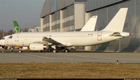 OE IRV SMBC Aviation Capital Airbus A320 232 Photo By Jan Jurecka ID