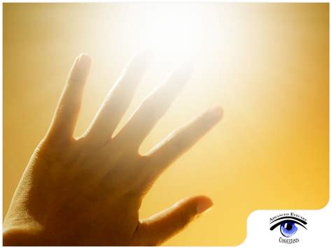 Photophobia Causes Symptoms And Treatments