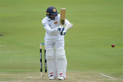 Dhananjaya de Silva works off the hip | ESPNcricinfo.com