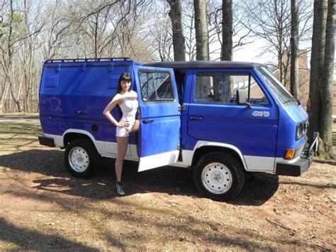 1986 VW Doka SYNCRO 4WD with 2 Lockers. Extreme low miles! Excellent! NO RESERVE