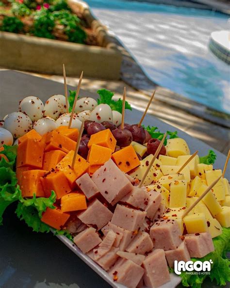 Pin De Janaina Paula Em Praia Comidas De Praia Lanches Para Praia