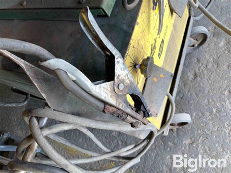 Linde Union Carbide Vi 252 Wire Welder Agriculture Bigiron