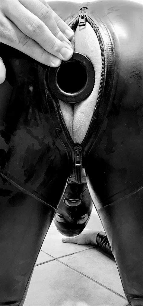 Latex Anal Dilator And On My Knees Nudes GLAMOURHOUND