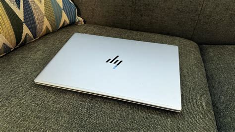 HP Pavilion Plus 14 OLED Review Reasonably Priced WIth AMD Zen 4 And