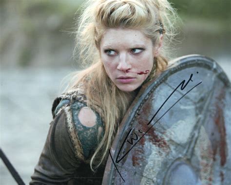 Autographed Katheryn Winnick Signed X Photo Vikings Great