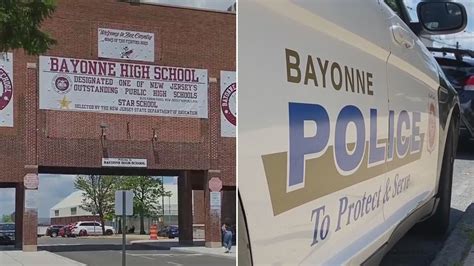 Dos Hermanos Mueren Ahogados En La Piscina De Una Escuela En Bayonne