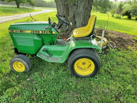 1981 John Deere 210 Lawn Tractor Bigiron Auctions