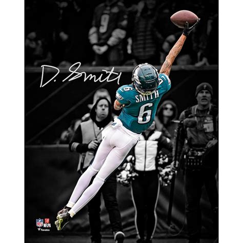 DeVonta Smith Philadelphia Eagles Autographed 8 X 10, 56% OFF