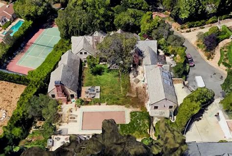 Steve Martin House: The Beverly Hills Estate - Urban Splatter