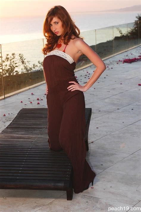 Big Tits Girl Shay Laren Showing Her Boobs Outdoors Photos